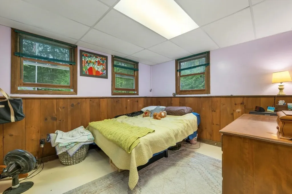 52 Pine Grove Lane Lebanon ME 04027-3204