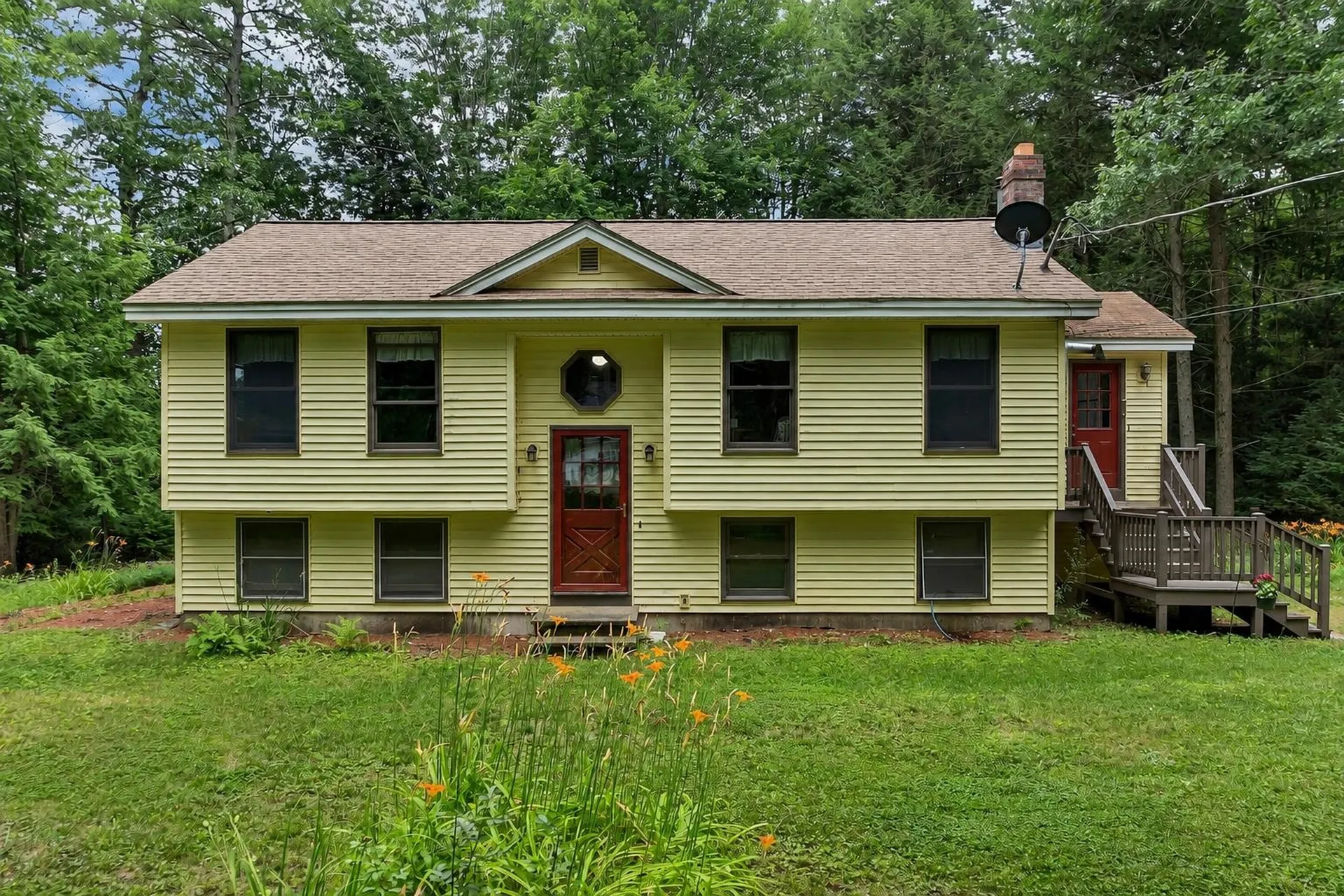 52 Pine Grove Lane Lebanon ME 04027-3204