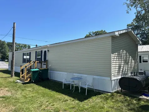 14 Chestnut Road North Hampton NH 03862