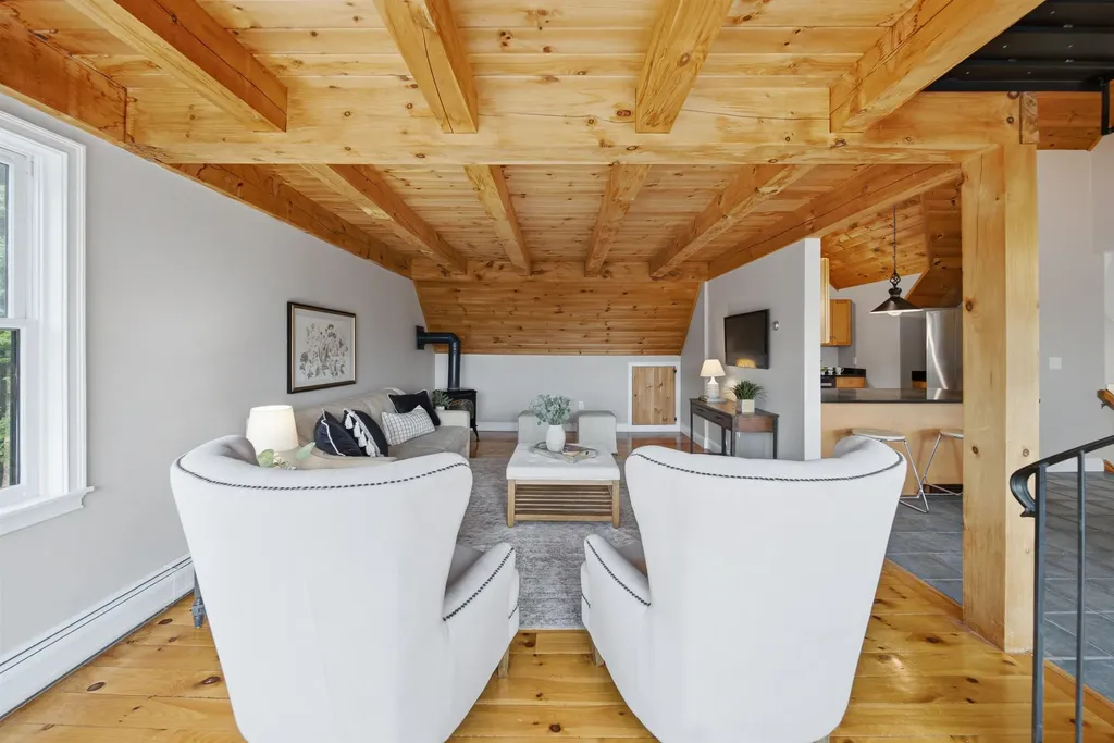 20 Alpine Meadows Road Wolfeboro NH 03894