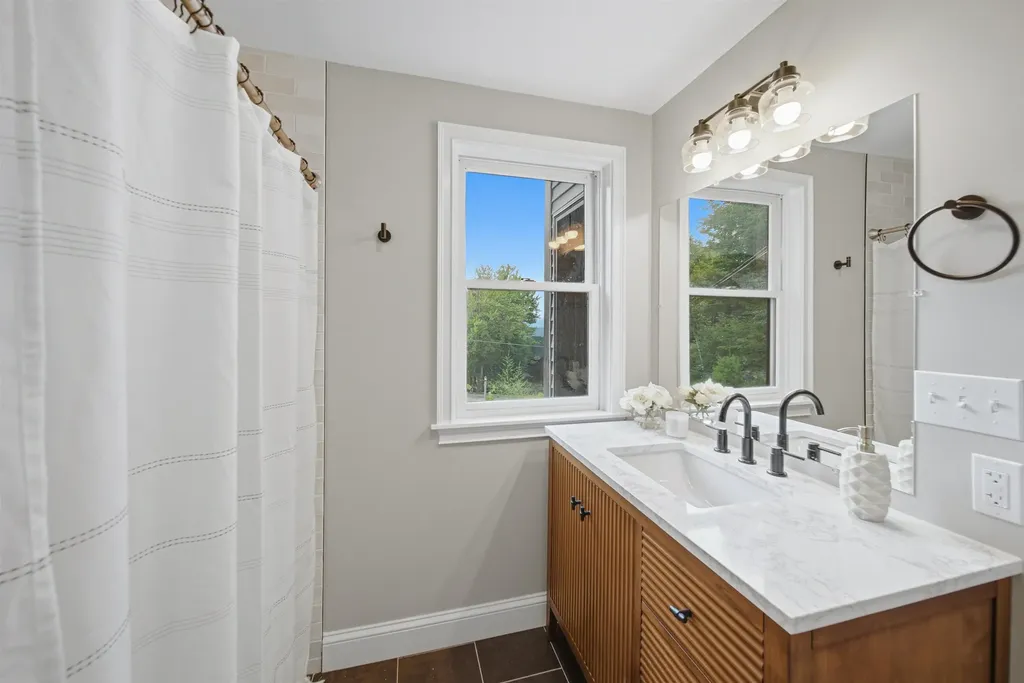 20 Alpine Meadows Road Wolfeboro NH 03894