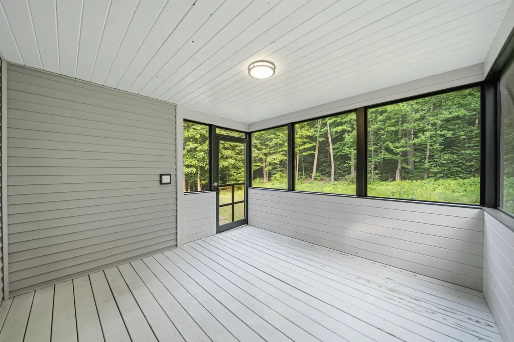 20 Alpine Meadows Road Wolfeboro NH 03894