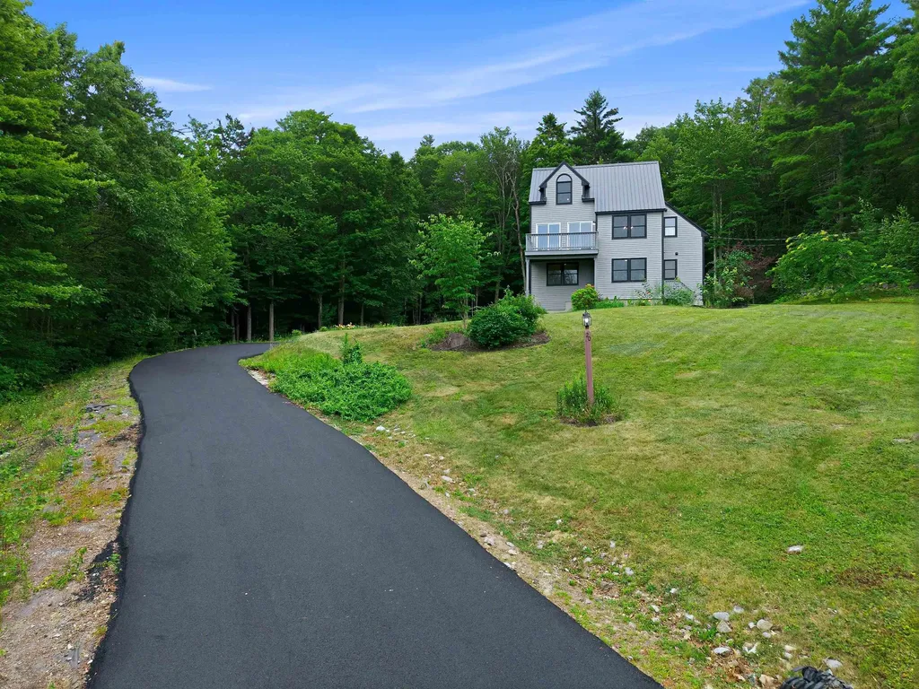 20 Alpine Meadows Road Wolfeboro NH 03894