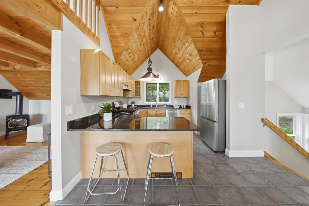 20 Alpine Meadows Road Wolfeboro NH 03894