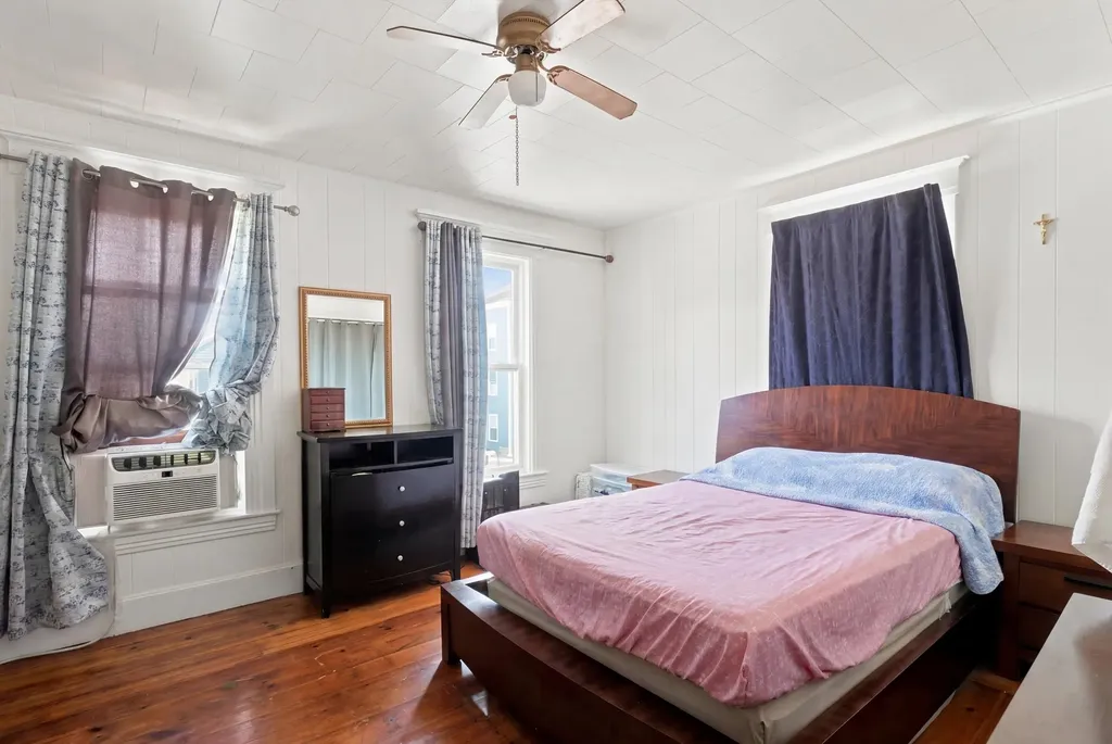 401 Cedar Street Manchester NH 03103