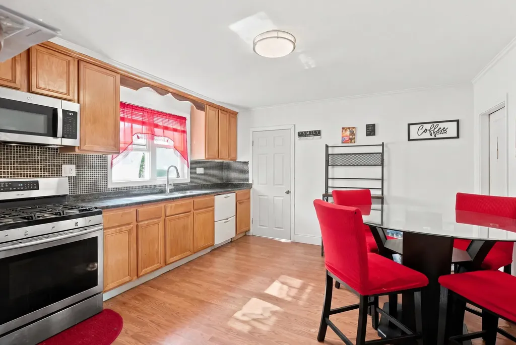 401 Cedar Street Manchester NH 03103