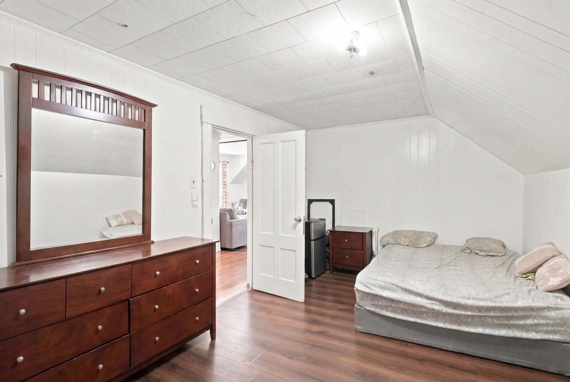 401 Cedar Street Manchester NH 03103