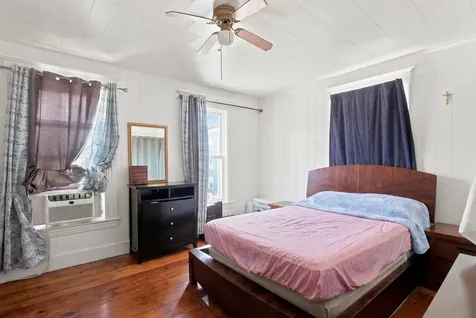 401 Cedar Street Manchester NH 03103