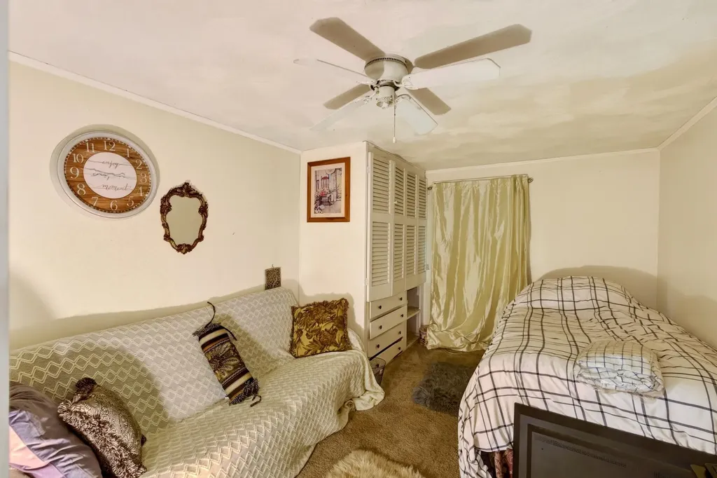 69 Robin Street Franklin NH 03235