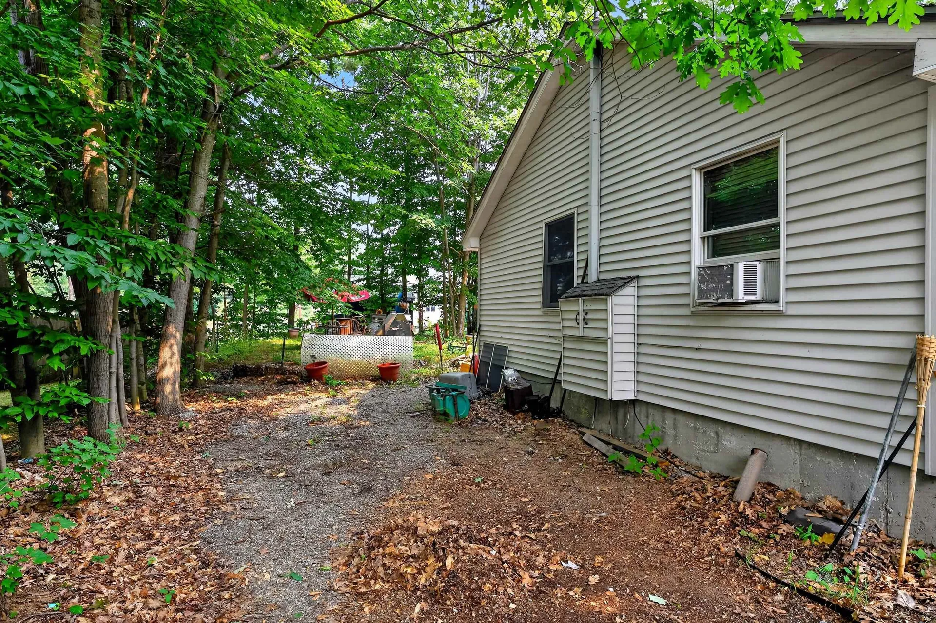 69 Robin Street Franklin NH 03235
