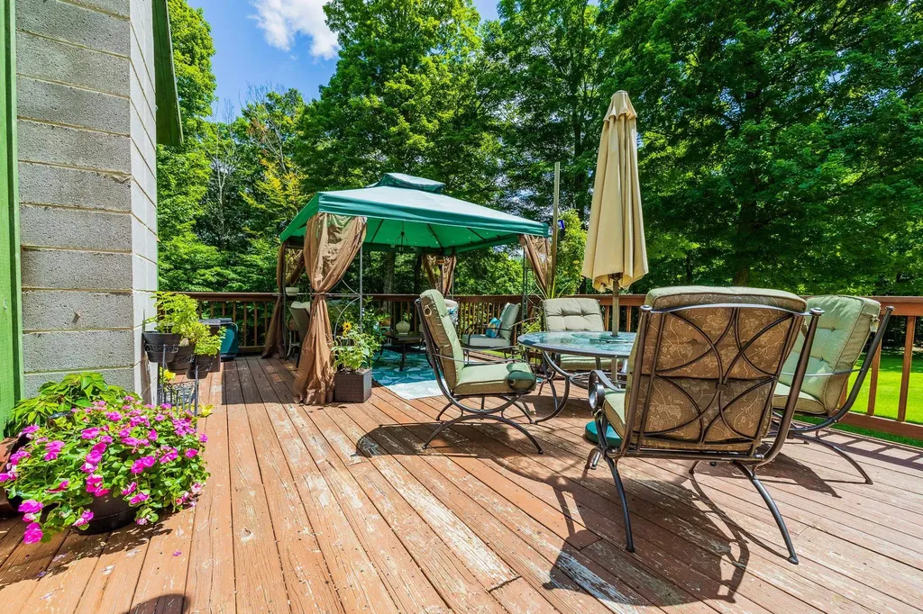 522 Farm Road Arlington VT 05250