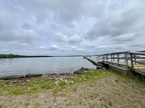28 Whites Lane Grand Isle VT 05458