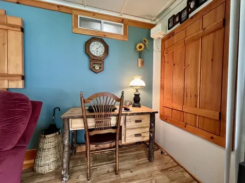 28 Whites Lane Grand Isle VT 05458