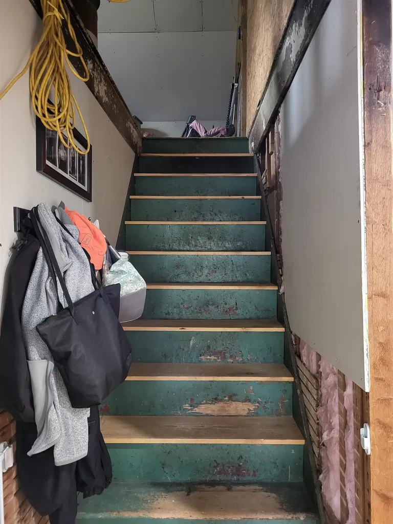 562 Us Route 5 Barnet VT 05821-9487
