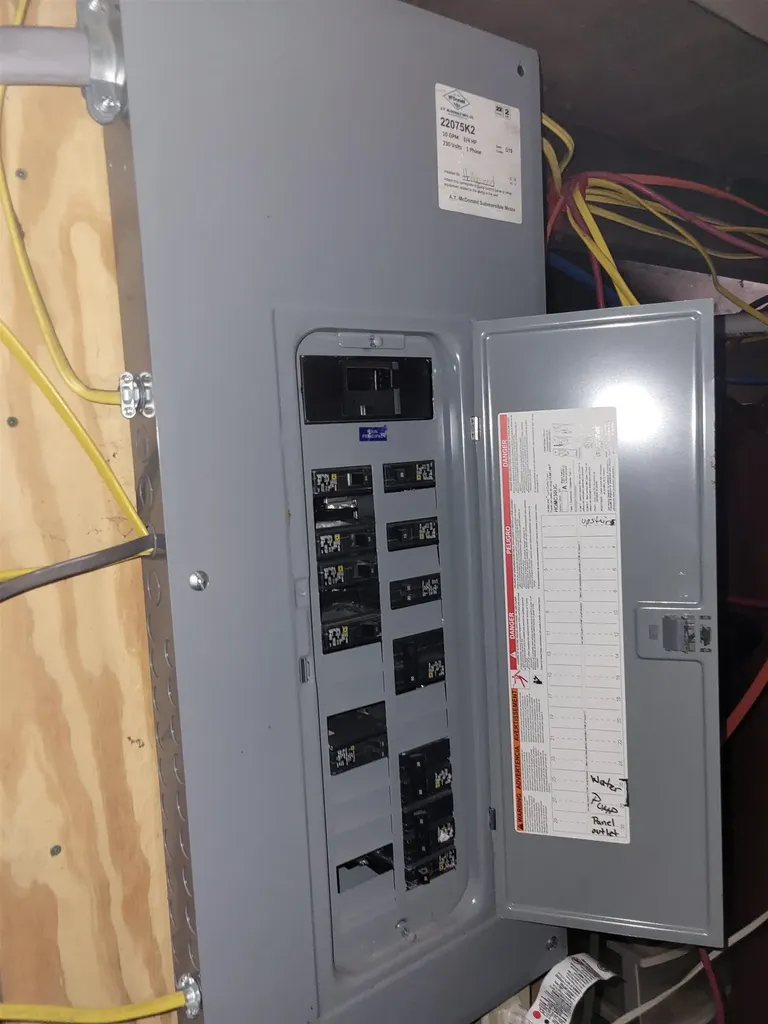 562 Us Route 5 Barnet VT 05821-9487