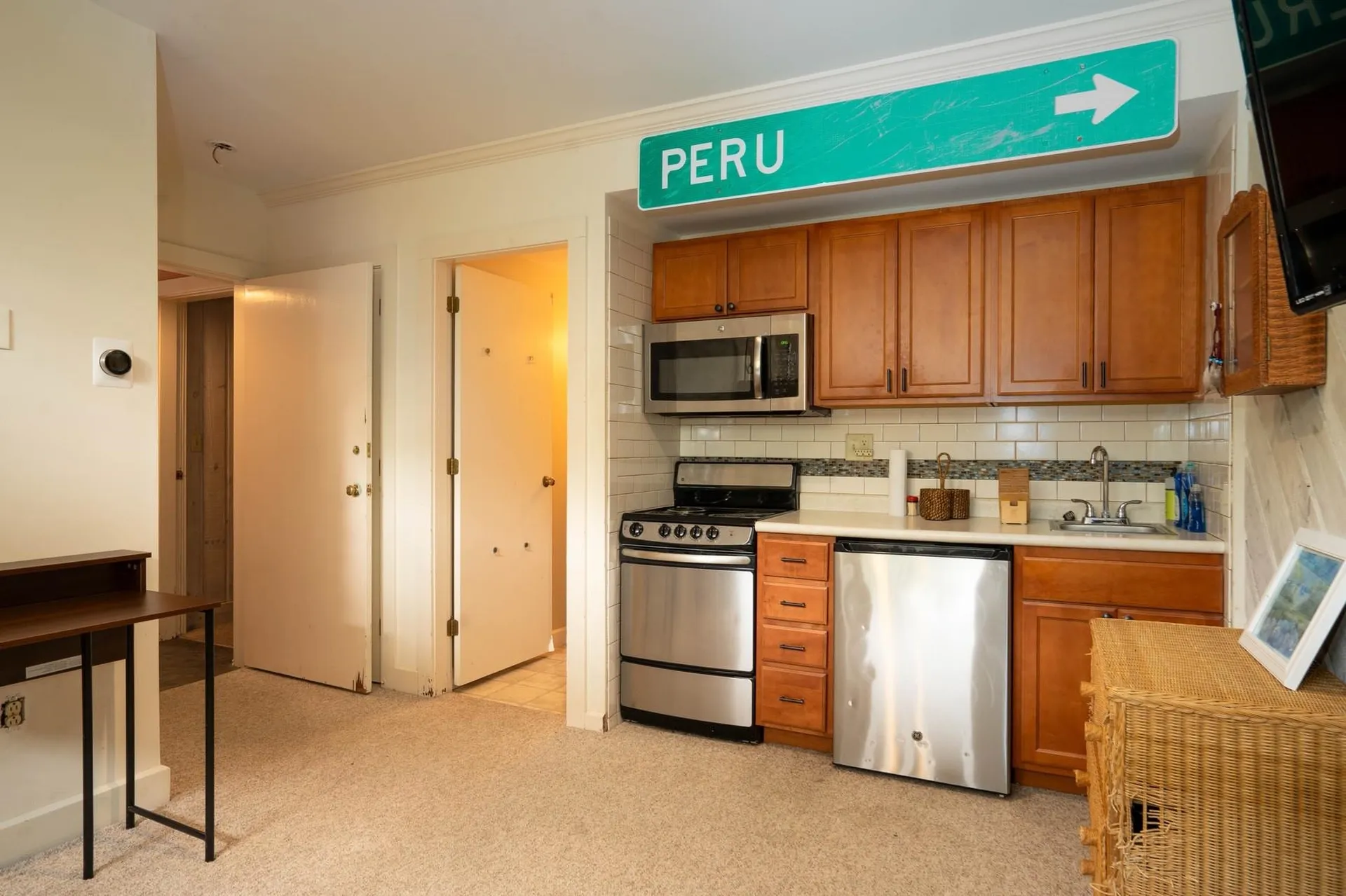 127 Sap Bucket Circle Peru VT 05152