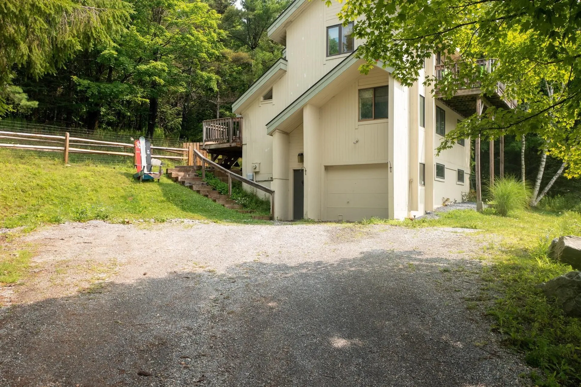 127 Sap Bucket Circle Peru VT 05152