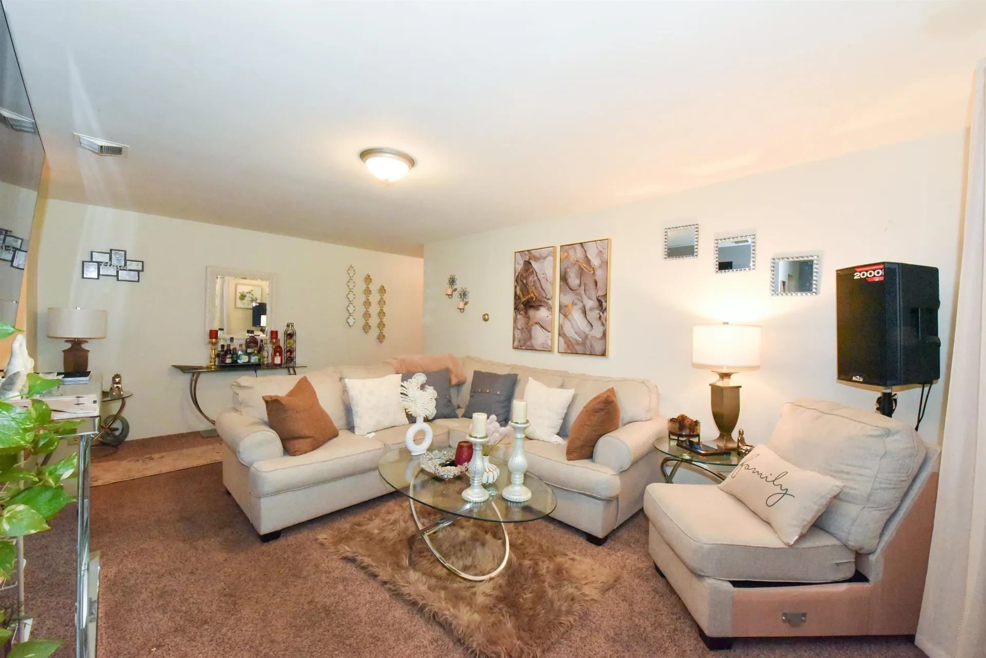 5 Louisburg Square Nashua NH 03060