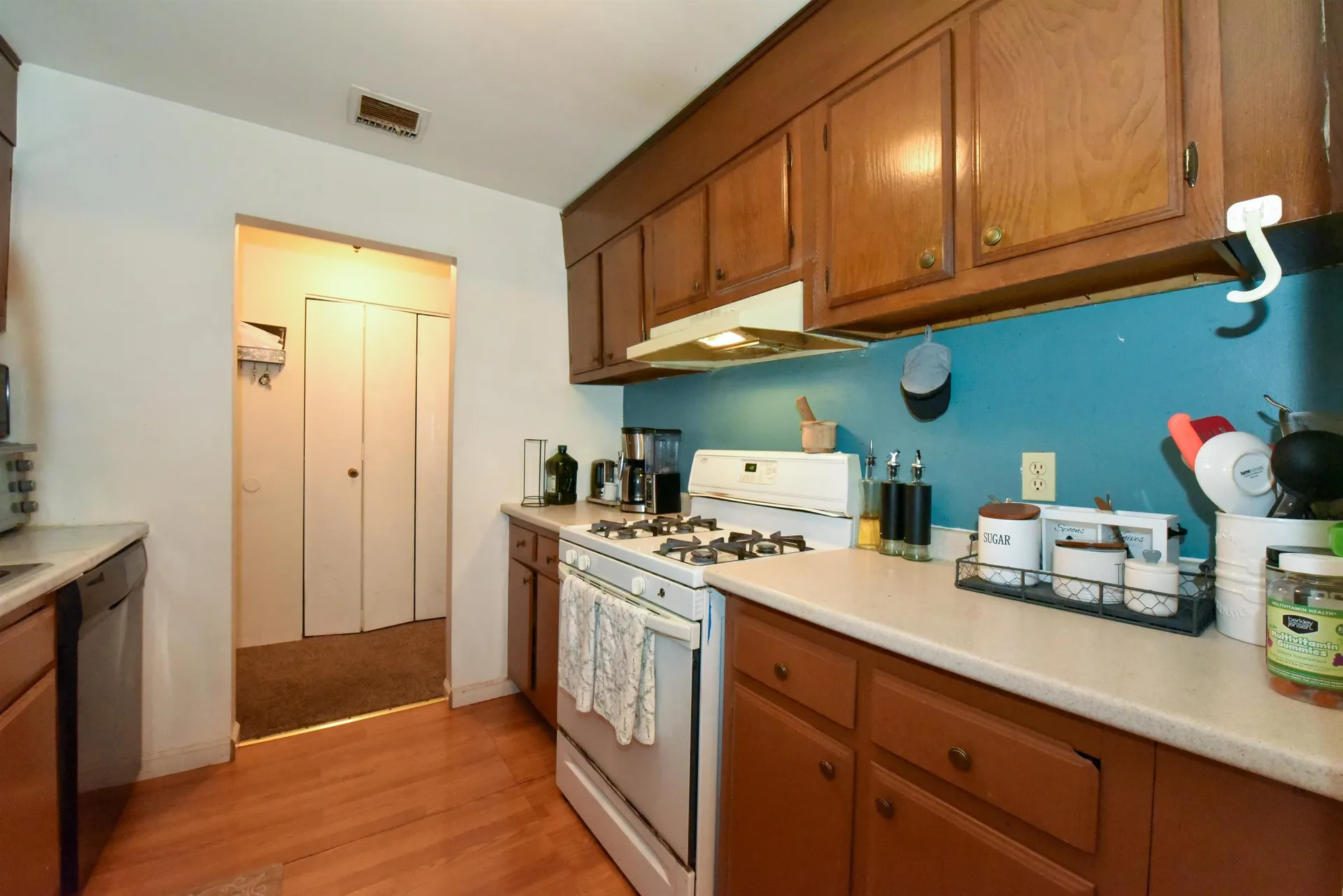 5 Louisburg Square Nashua NH 03060