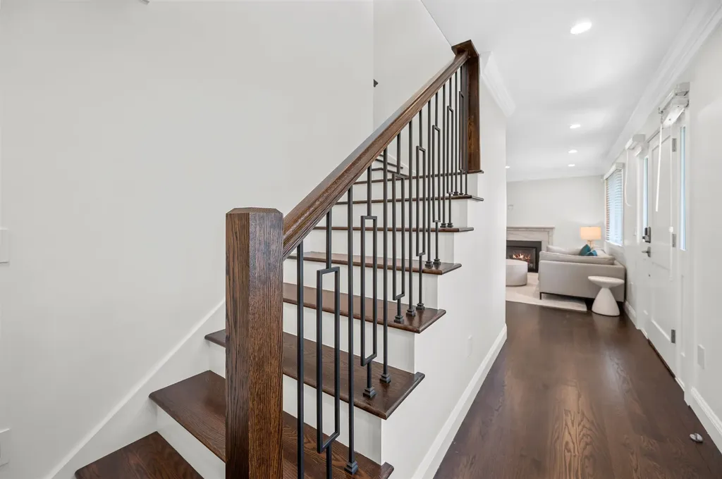 39 South Summit Street Essex Junction VT 05452