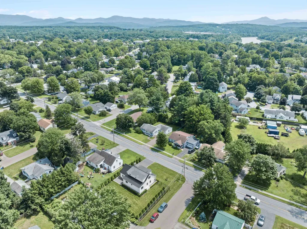 39 South Summit Street Essex Junction VT 05452