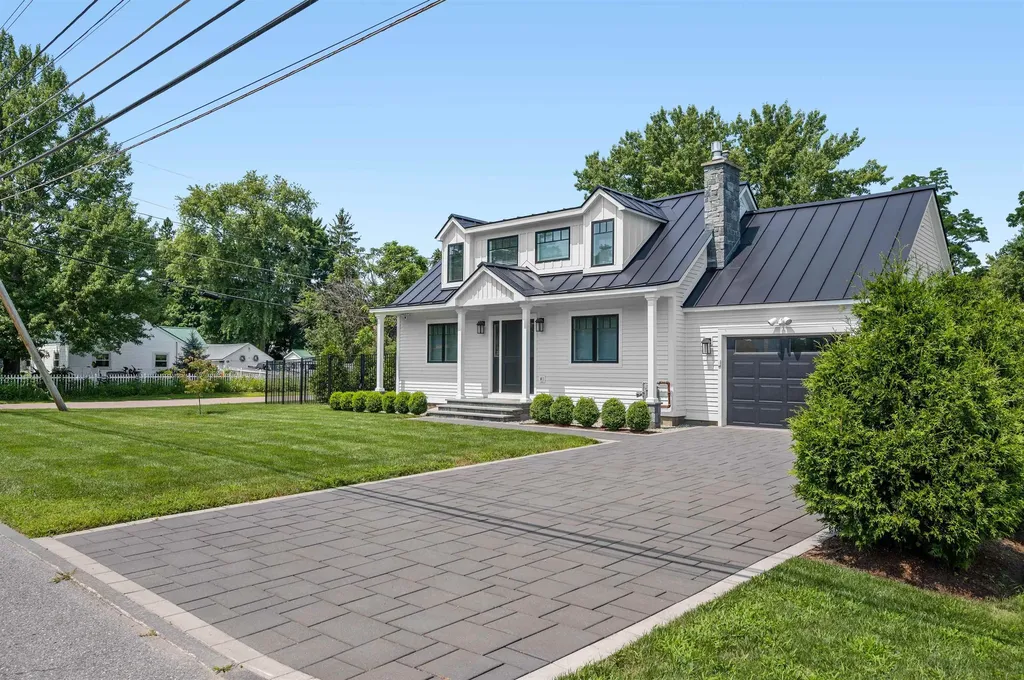 39 South Summit Street Essex Junction VT 05452
