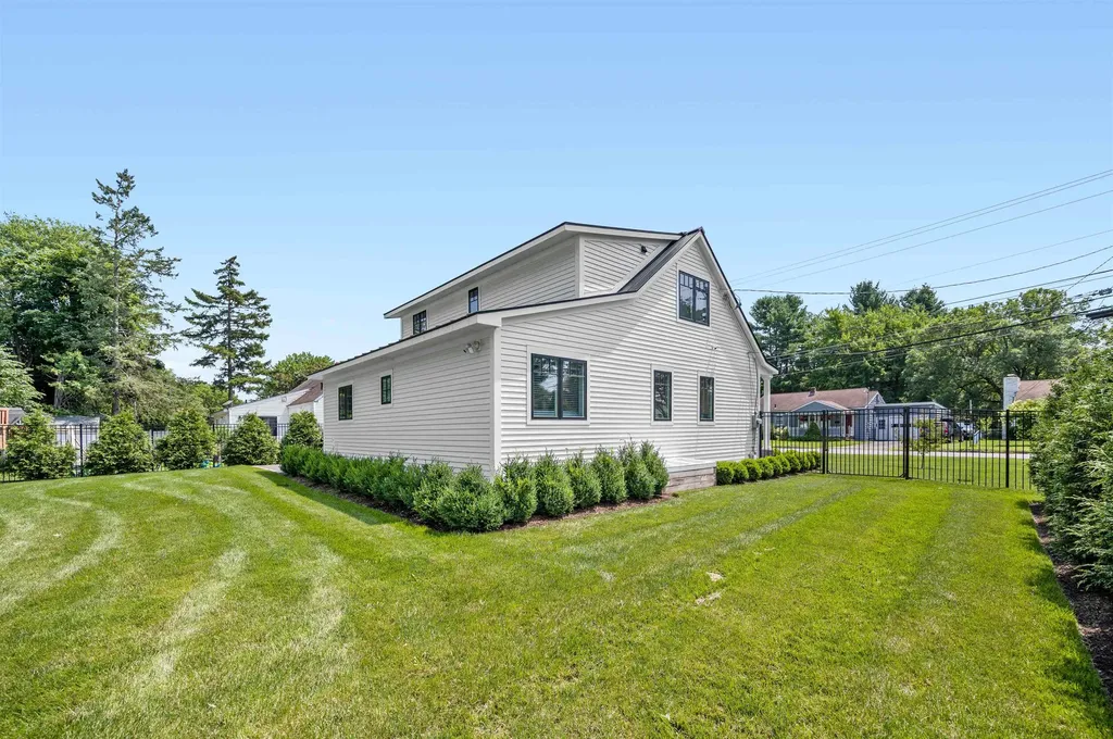 39 South Summit Street Essex Junction VT 05452