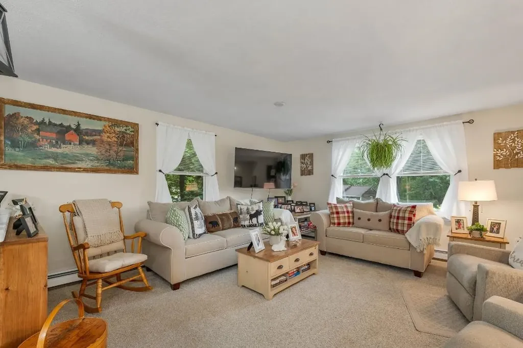 236 Lynnewood Road Laconia NH 03246