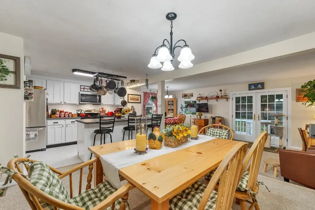 236 Lynnewood Road Laconia NH 03246