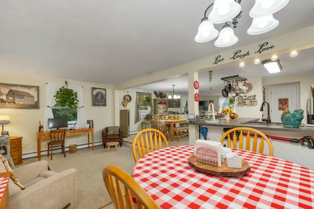236 Lynnewood Road Laconia NH 03246
