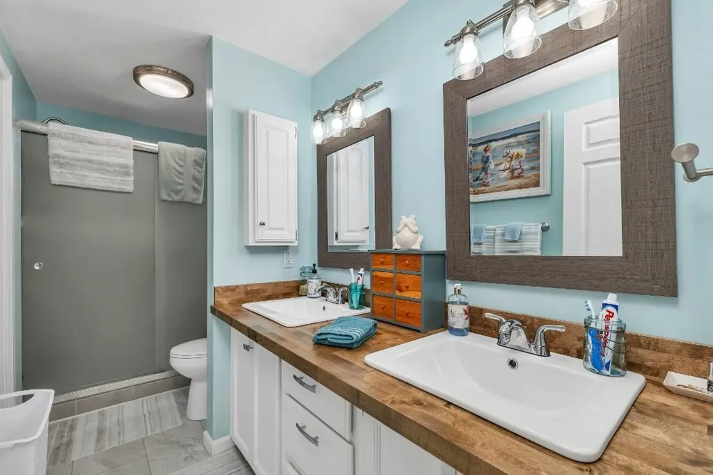 236 Lynnewood Road Laconia NH 03246
