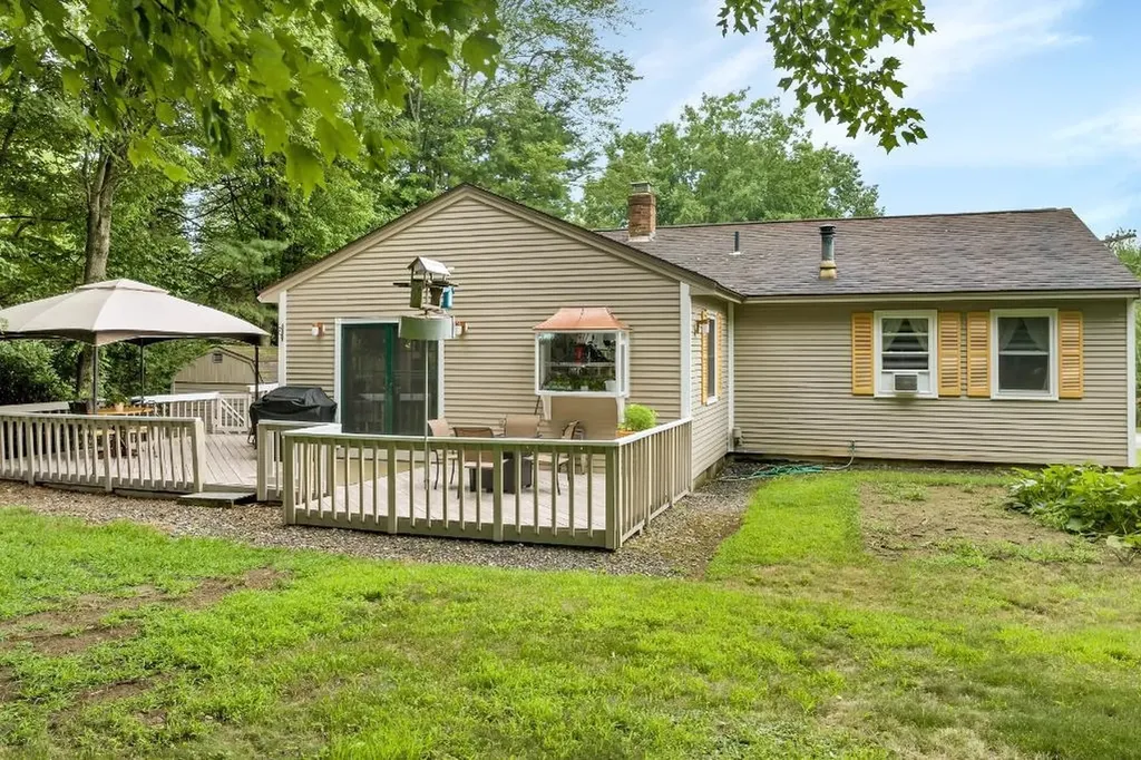 236 Lynnewood Road Laconia NH 03246