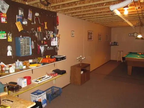 28 Fenwood Drive New London NH 03257