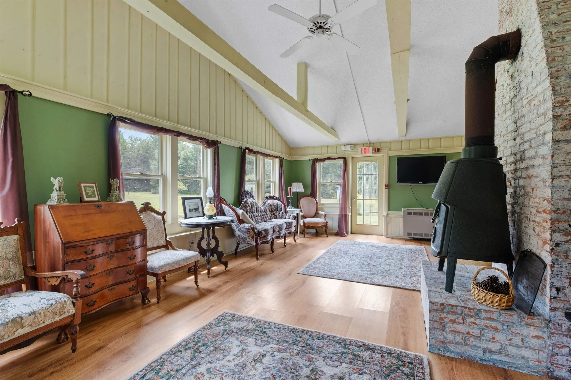 1474 Profile Road Franconia NH 03580