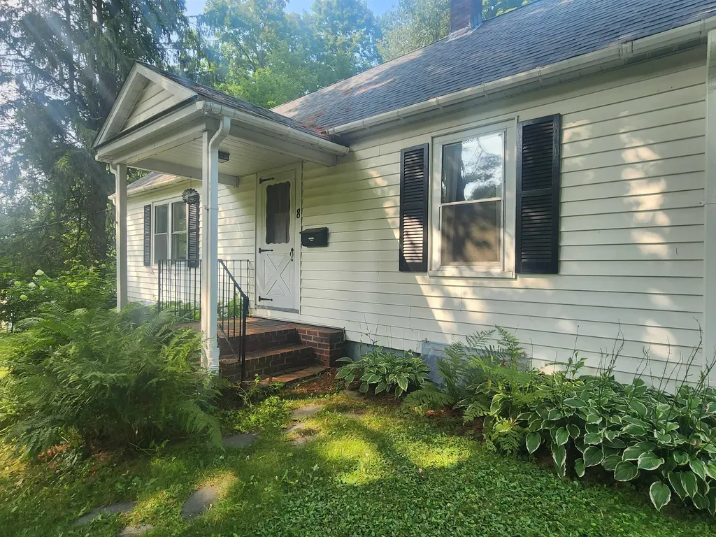 8 Shady Lane Montpelier VT 05602