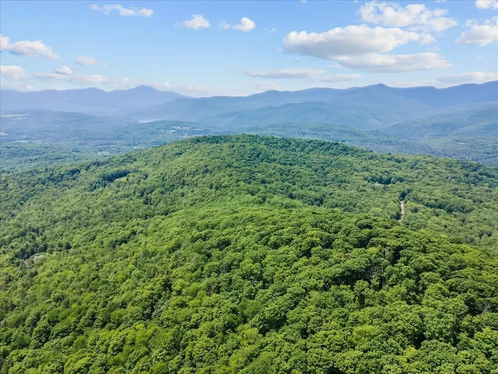 0 Hollows End Road Stowe VT 05672