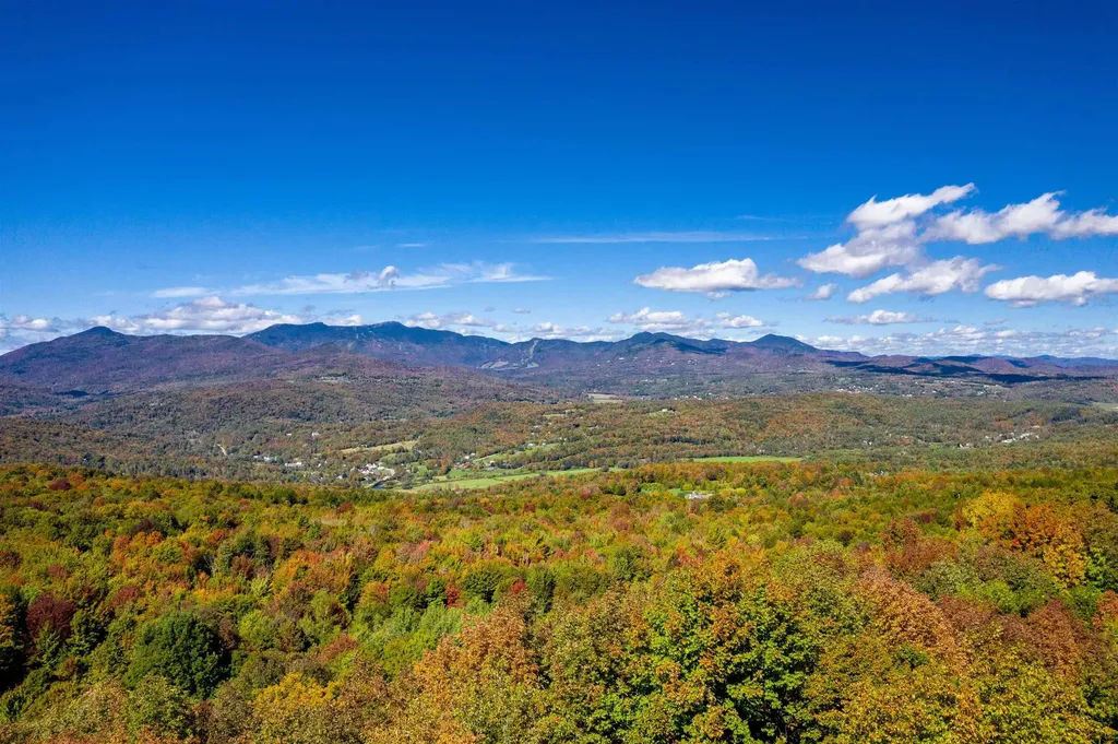 0 Hollows End Road Stowe VT 05672