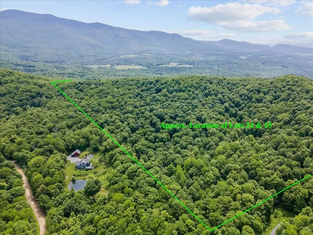 0 Hollows End Road Stowe VT 05672