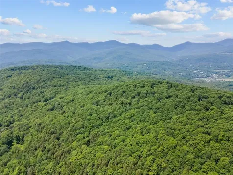 0 Hollows End Road Stowe VT 05672