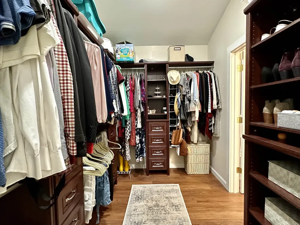 446 Edgemont Road Sunapee NH 03782