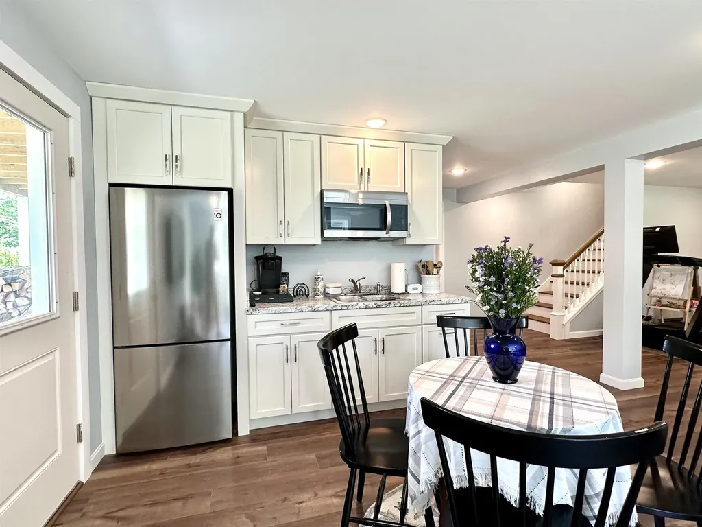 446 Edgemont Road Sunapee NH 03782