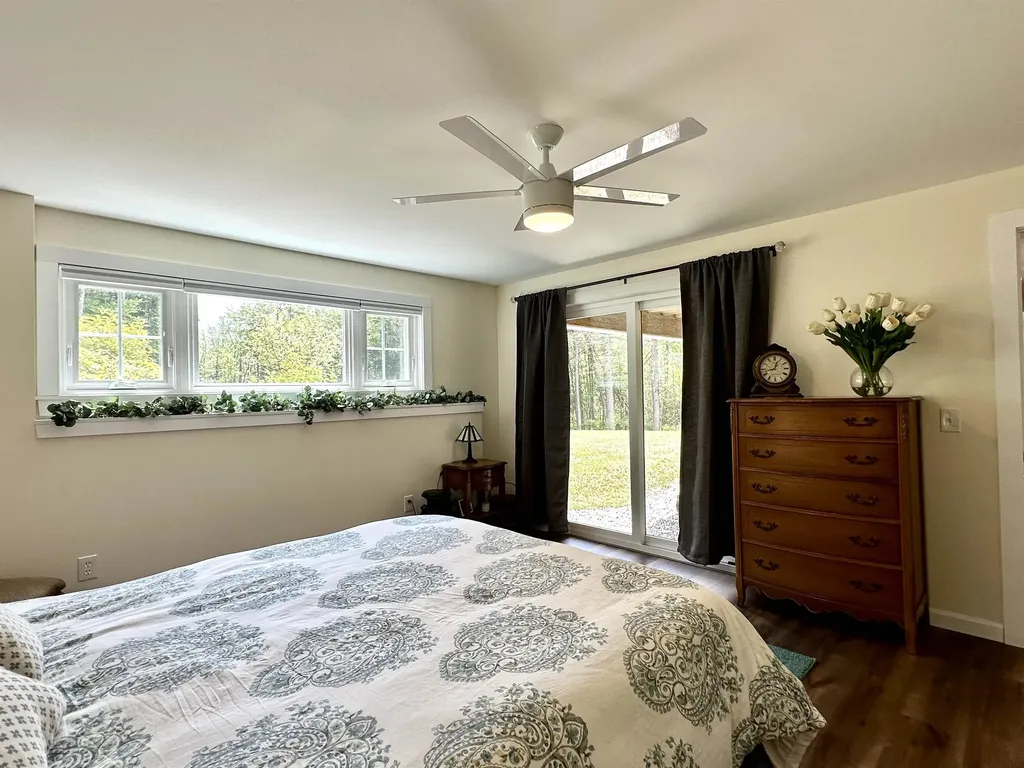 446 Edgemont Road Sunapee NH 03782