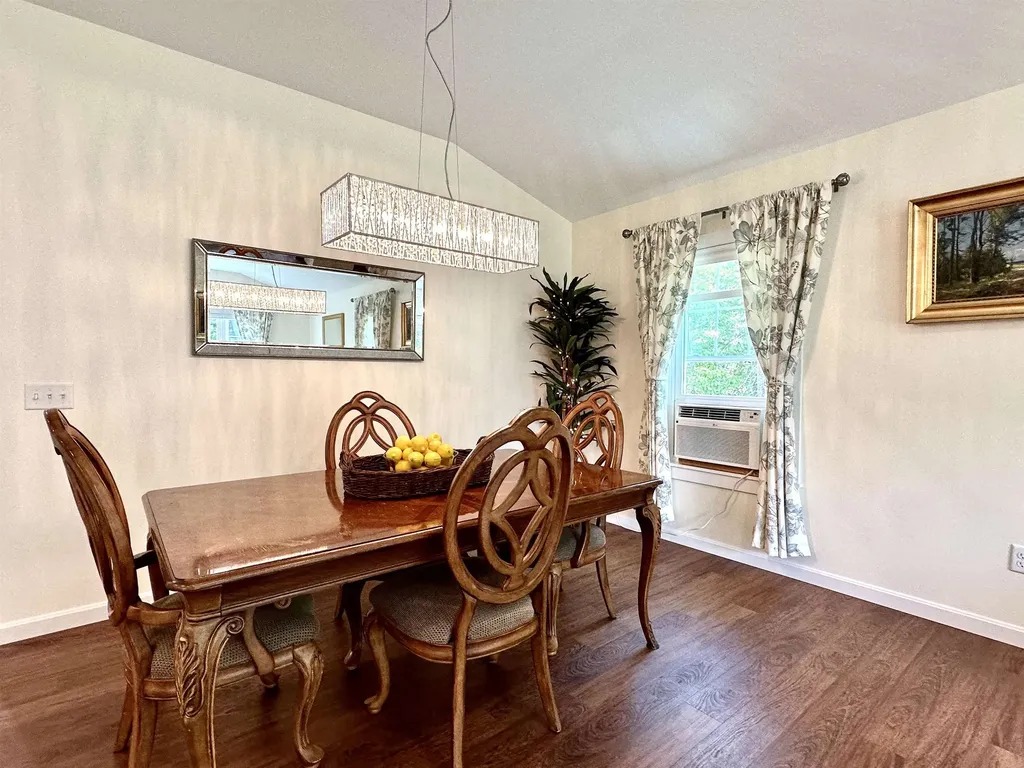 446 Edgemont Road Sunapee NH 03782