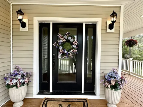446 Edgemont Road Sunapee NH 03782