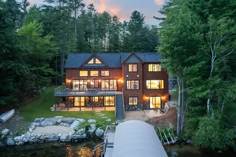 85 Old Hubbard Road Meredith NH 03253