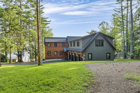 85 Old Hubbard Road Meredith NH 03253