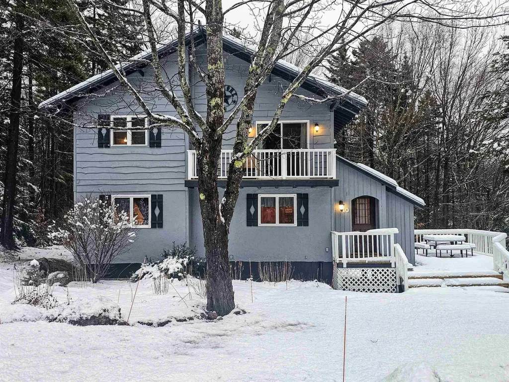 40 Upper Highlands Loop Dover VT 05356