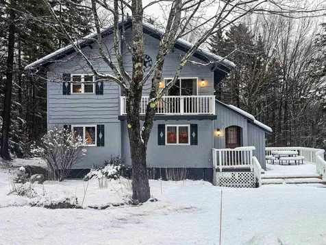 40 Upper Highlands Loop Dover VT 05356