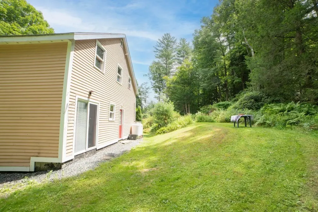 12 Culbertson Drive Brattleboro VT 05301