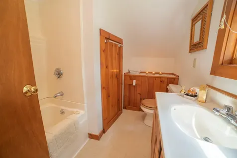 12 Culbertson Drive Brattleboro VT 05301